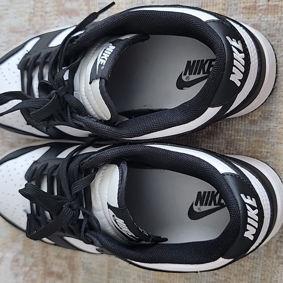 Men's Nike Dunks size 8 - Picture 6 of 8